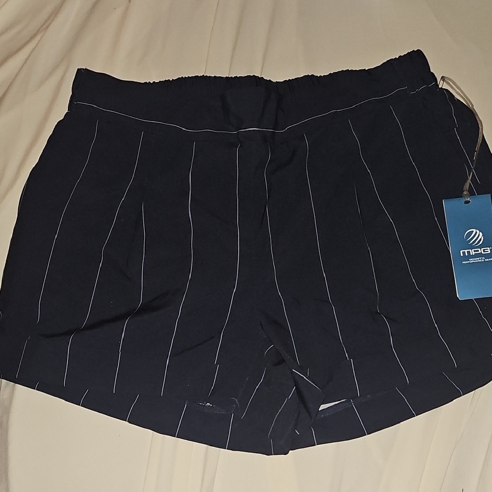 MPG Blue and White High Waist 2 Pocket Shorts
